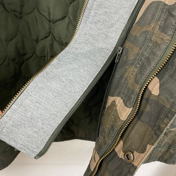 Levi’s Mens Camo Military Hooded Trucker Jacket Size M Green Streetwear Gorpcore - Picture 5 of 11